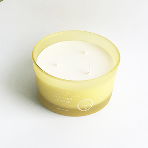 Customize wholesale UK private label lager scented candles manufacturers 